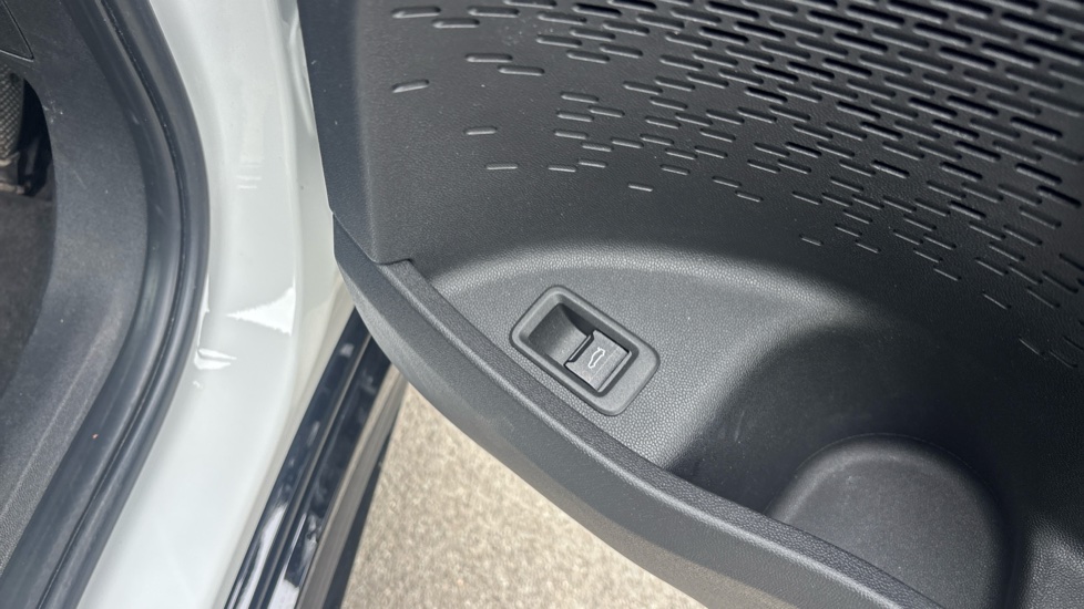 MINI Countryman 1.5 C Sport [Level 2] 5dr Auto Petrol Hatchback - Image 37