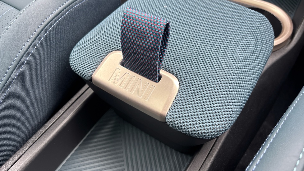 MINI Countryman 2.0 S Exclusive ALL4 5dr Auto Petrol Hatchback - Image 19