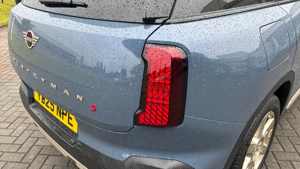 MINI Countryman 2.0 S Exclusive ALL4 5dr Auto Petrol Hatchback - Image 22