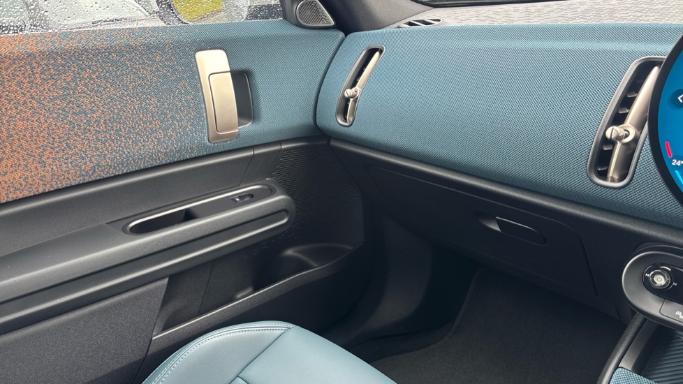 MINI Countryman 2.0 S Exclusive ALL4 5dr Auto Petrol Hatchback - Image 53