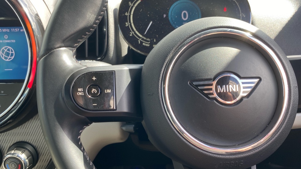 MINI Countryman 1.5 Cooper Exclusive ALL4 5dr Auto Petrol Hatchback - Image 17