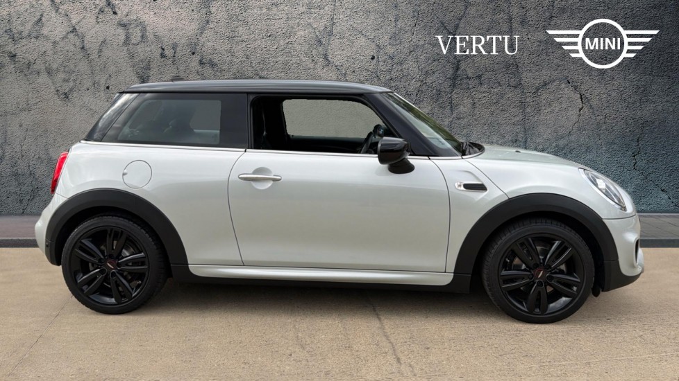 MINI Hatchback 1.5 Cooper Sport II 3dr Petrol Hatchback - Image 3