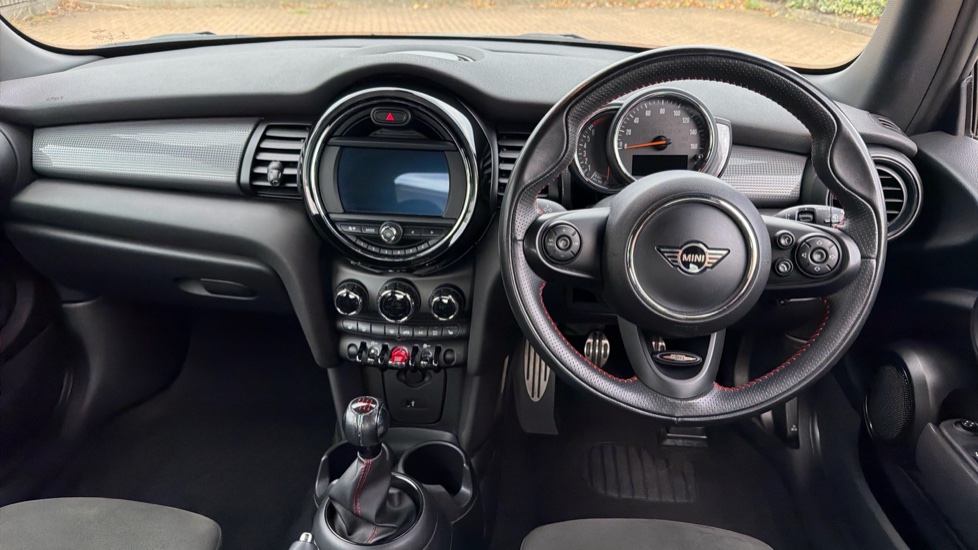 MINI Hatchback 1.5 Cooper Sport II 3dr Petrol Hatchback - Image 4
