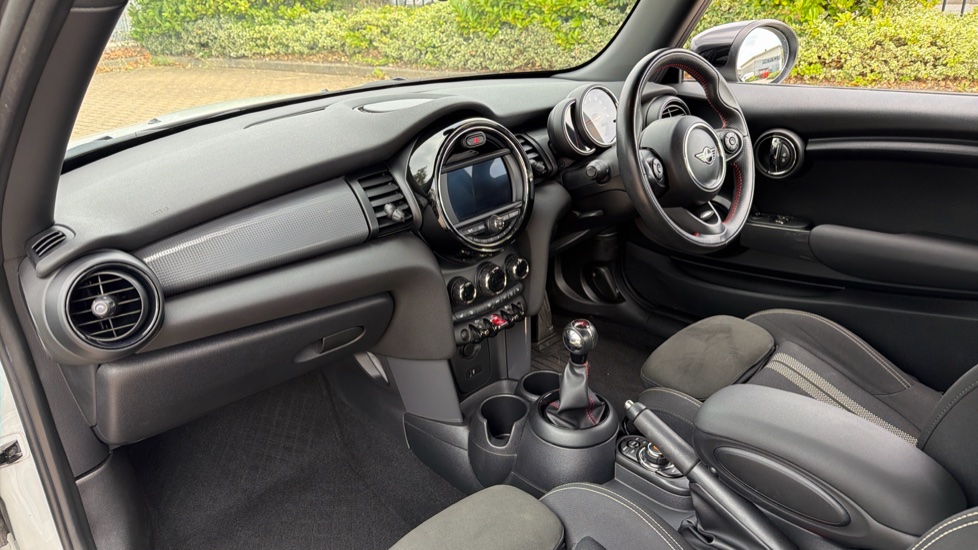 MINI Hatchback 1.5 Cooper Sport II 3dr Petrol Hatchback - Image 7