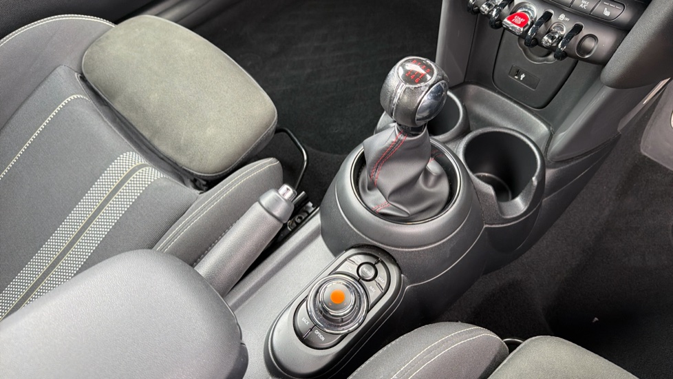 MINI Hatchback 1.5 Cooper Sport II 3dr Petrol Hatchback - Image 10