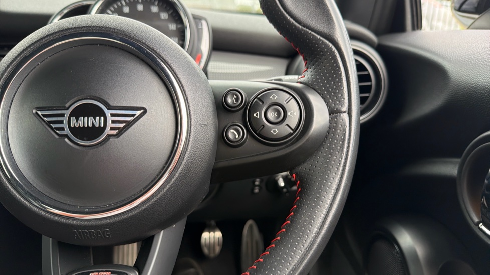 MINI Hatchback 1.5 Cooper Sport II 3dr Petrol Hatchback - Image 18