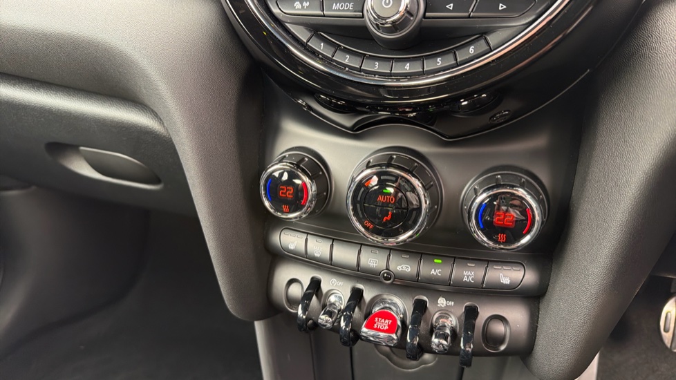 MINI Hatchback 1.5 Cooper Sport II 3dr Petrol Hatchback - Image 48