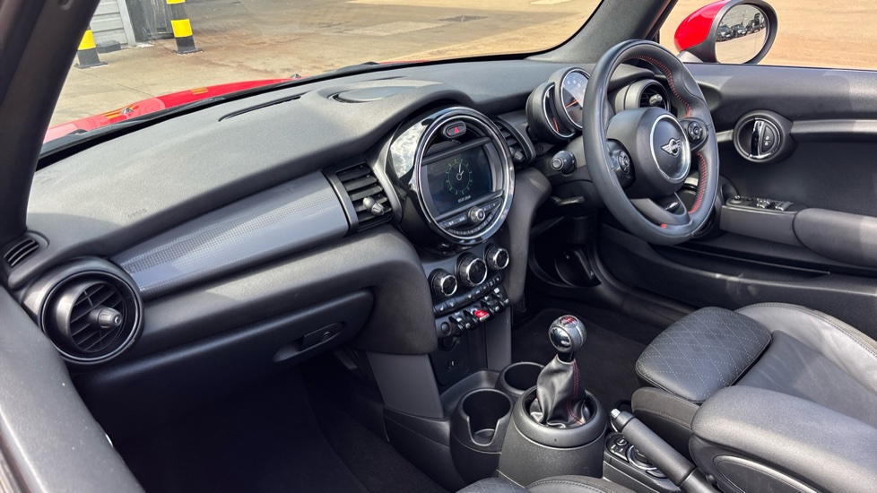 MINI Convertible 1.5 Cooper Sport II 2dr Petrol Convertible - Image 7