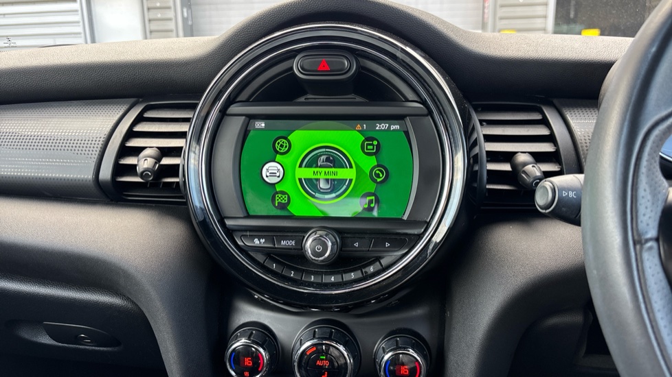 MINI Convertible 1.5 Cooper Sport II 2dr Petrol Convertible - Image 8