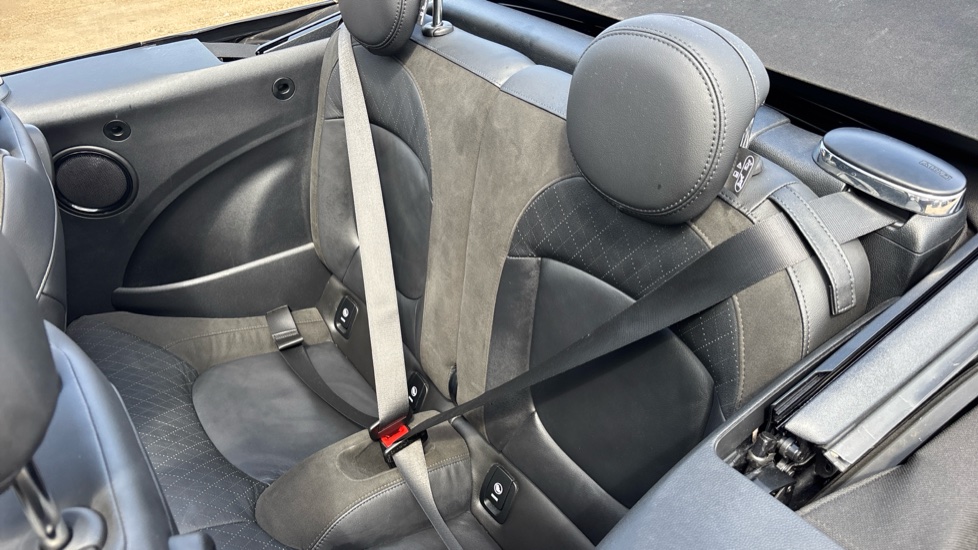 MINI Convertible 1.5 Cooper Sport II 2dr Petrol Convertible - Image 12
