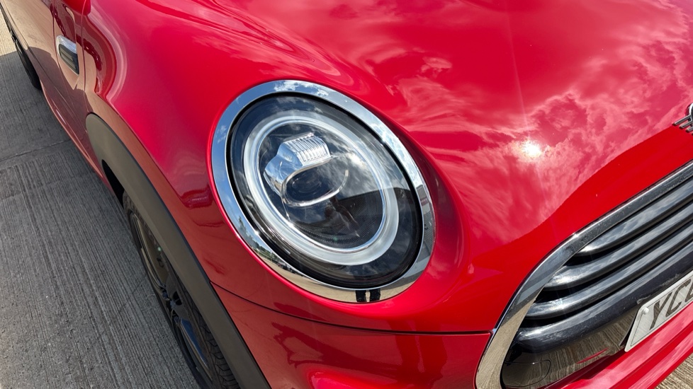 MINI Convertible 1.5 Cooper Sport II 2dr Petrol Convertible - Image 23