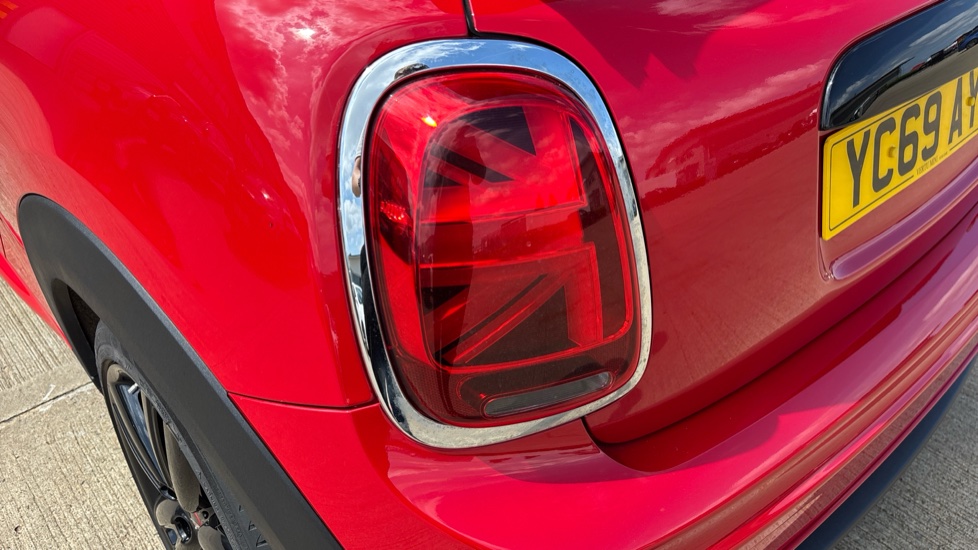 MINI Convertible 1.5 Cooper Sport II 2dr Petrol Convertible - Image 29