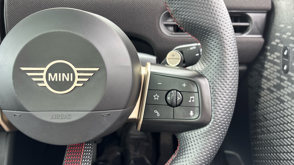 MINI Cooper 2.0 S Sport 3dr Auto Petrol Hatchback - Image 18