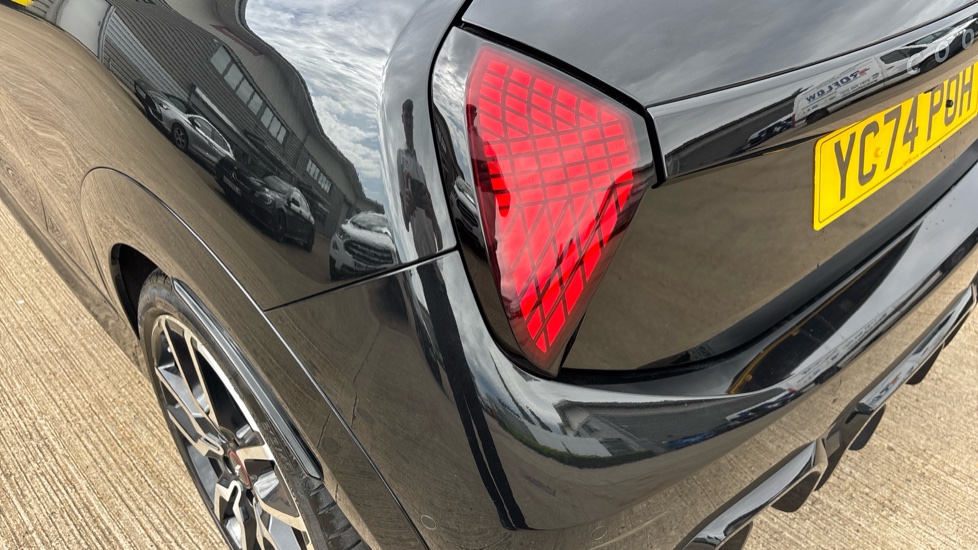 MINI Cooper 2.0 S Sport 3dr Auto Petrol Hatchback - Image 32