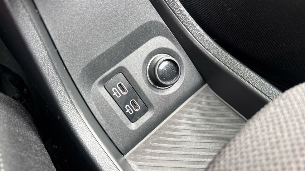 MINI Cooper 2.0 S Sport 3dr Auto Petrol Hatchback - Image 41