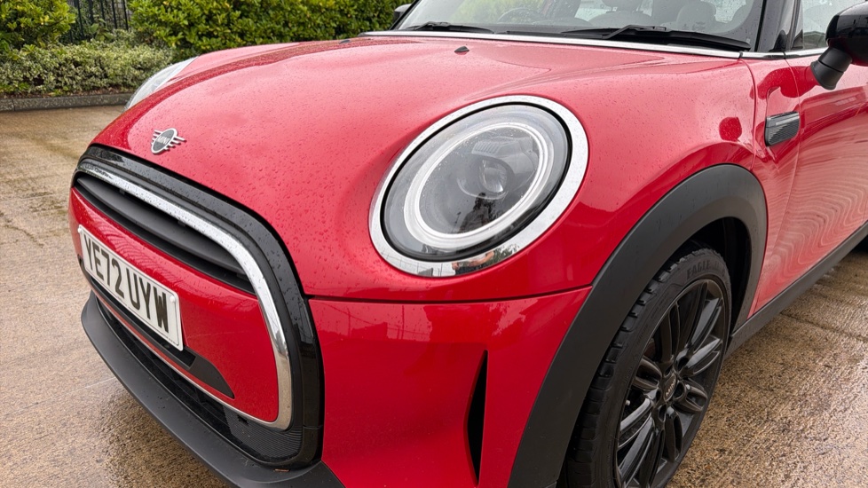 MINI Hatchback 1.5 Cooper Exclusive Premium 5dr Auto Petrol Hatchback - Image 23