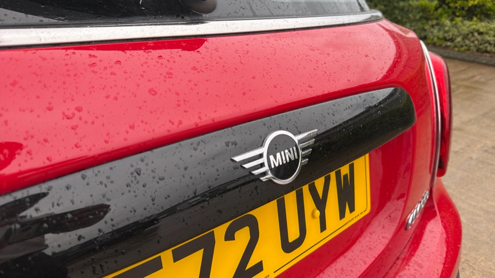 MINI Hatchback 1.5 Cooper Exclusive Premium 5dr Auto Petrol Hatchback - Image 30