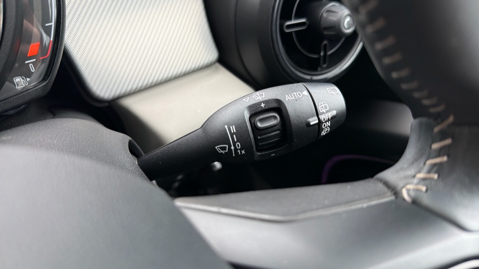 MINI Hatchback 1.5 Cooper Exclusive Premium 5dr Auto Petrol Hatchback - Image 35