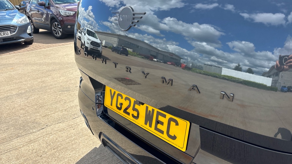 MINI Countryman 1.5 C Sport 5dr Auto Petrol Hatchback - Image 26