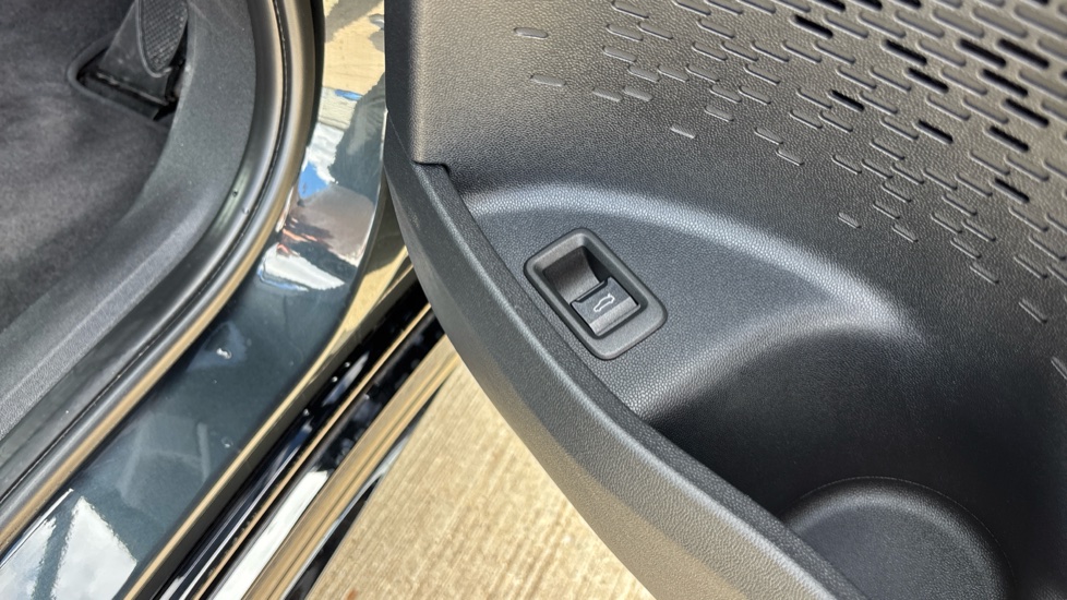 MINI Countryman 1.5 C Sport 5dr Auto Petrol Hatchback - Image 37