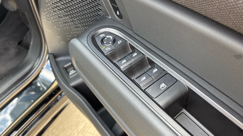MINI Countryman 1.5 C Sport 5dr Auto Petrol Hatchback - Image 38