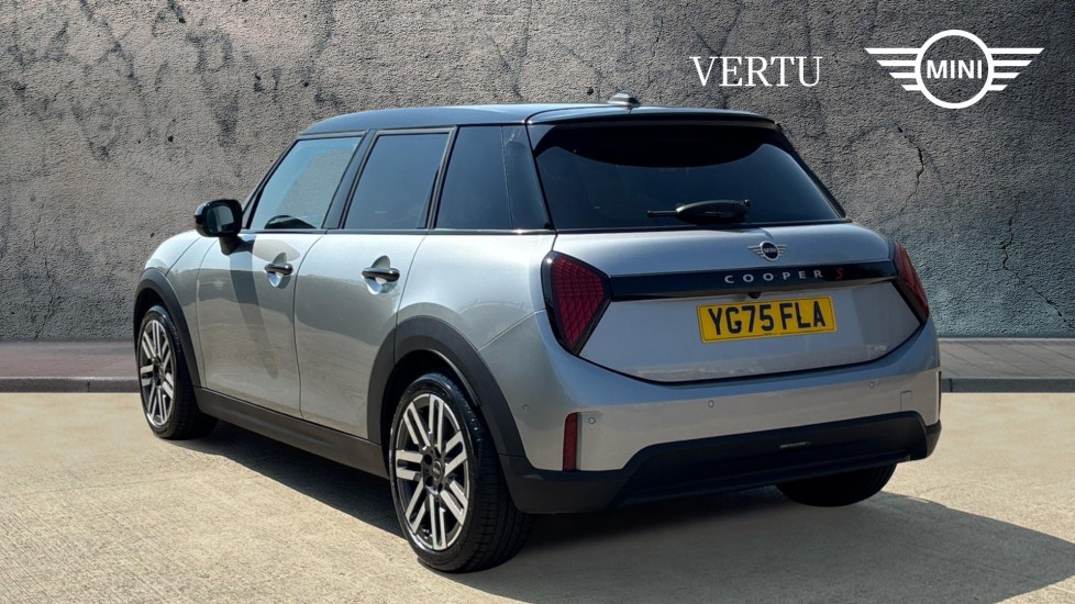 MINI Cooper 2.0 S Classic [Level 2] 3dr Auto Petrol Hatchback - Image 2