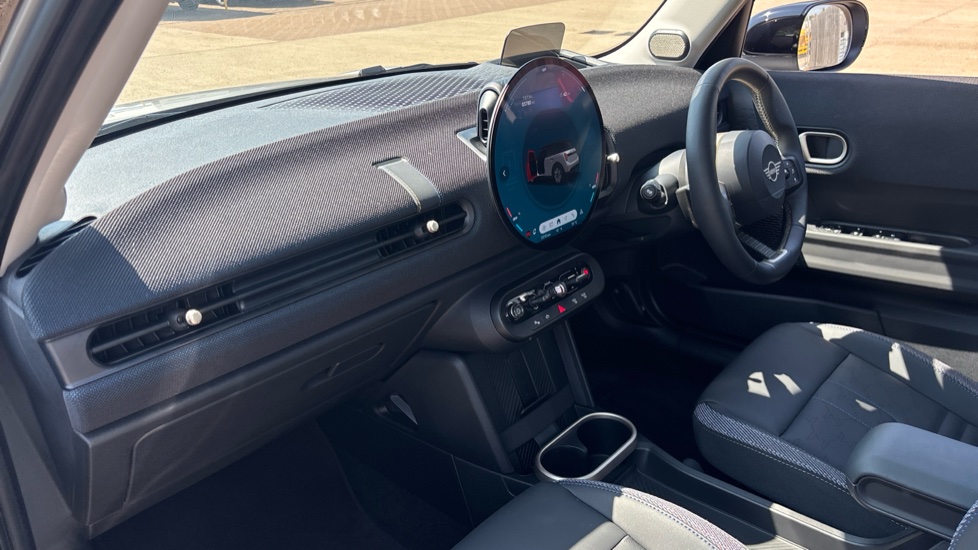 MINI Cooper 2.0 S Classic [Level 2] 3dr Auto Petrol Hatchback - Image 7