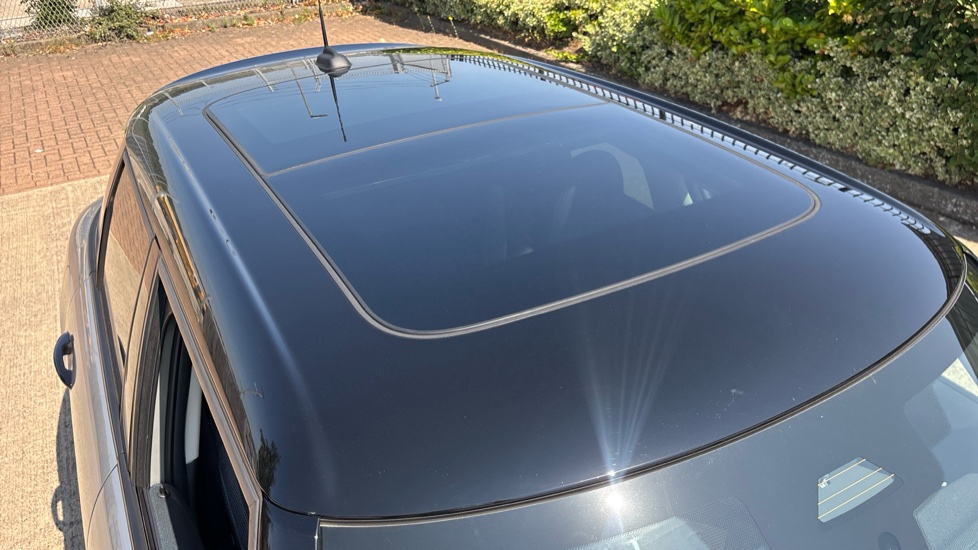 MINI Cooper 2.0 S Classic [Level 2] 3dr Auto Petrol Hatchback - Image 21