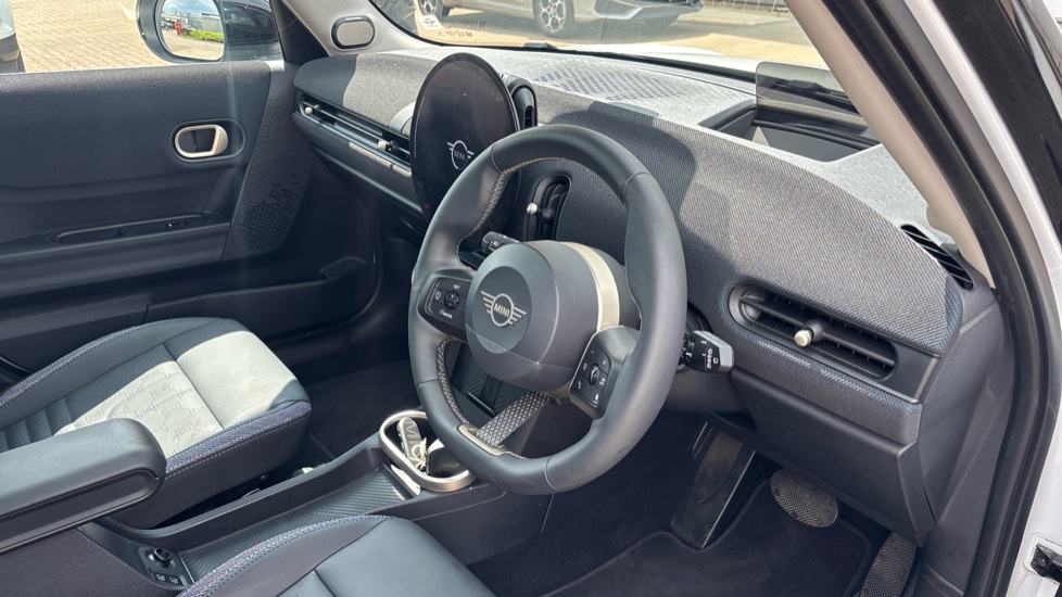 MINI Cooper 2.0 S Classic [Level 2] 5dr Auto Petrol Hatchback - Image 6