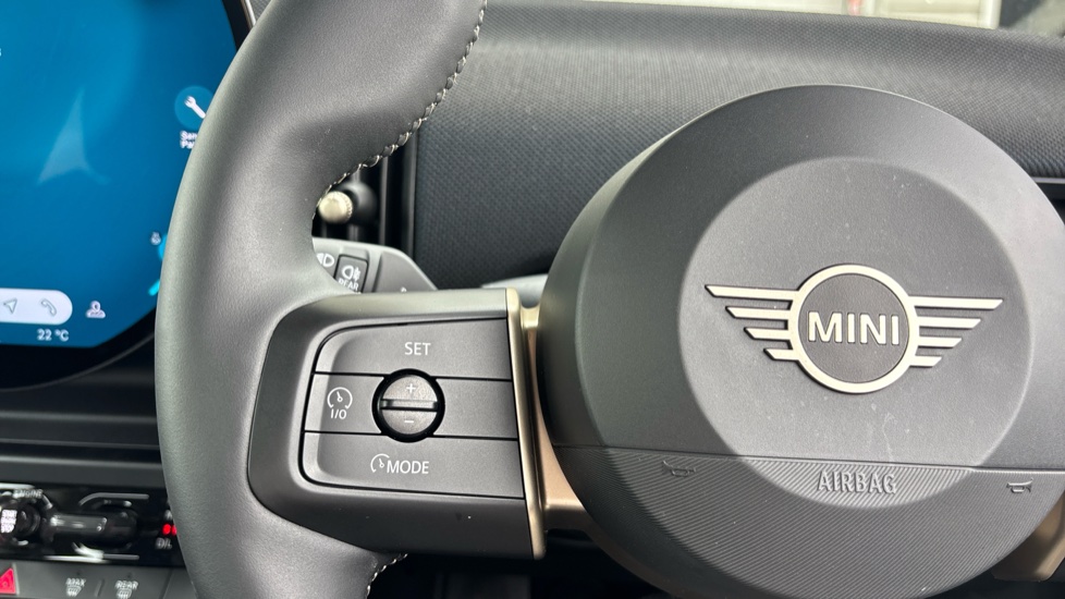 MINI Cooper 1.5 C Classic 3dr Auto Petrol Hatchback - Image 17