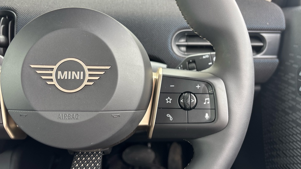 MINI Cooper 1.5 C Classic 3dr Auto Petrol Hatchback - Image 18