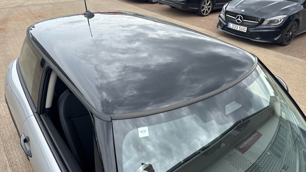 MINI Cooper 1.5 C Classic 3dr Auto Petrol Hatchback - Image 21