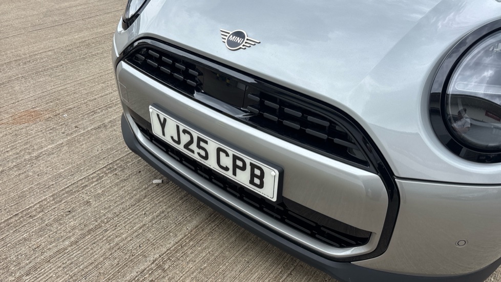 MINI Cooper 1.5 C Classic 3dr Auto Petrol Hatchback - Image 24