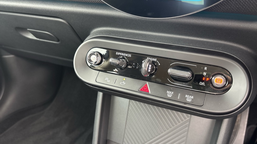 MINI Cooper 1.5 C Classic 3dr Auto Petrol Hatchback - Image 45