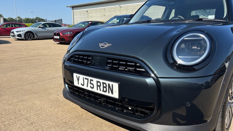 MINI Cooper 1.5 C Classic [Level 1] 3dr Auto Petrol Hatchback - Image 24