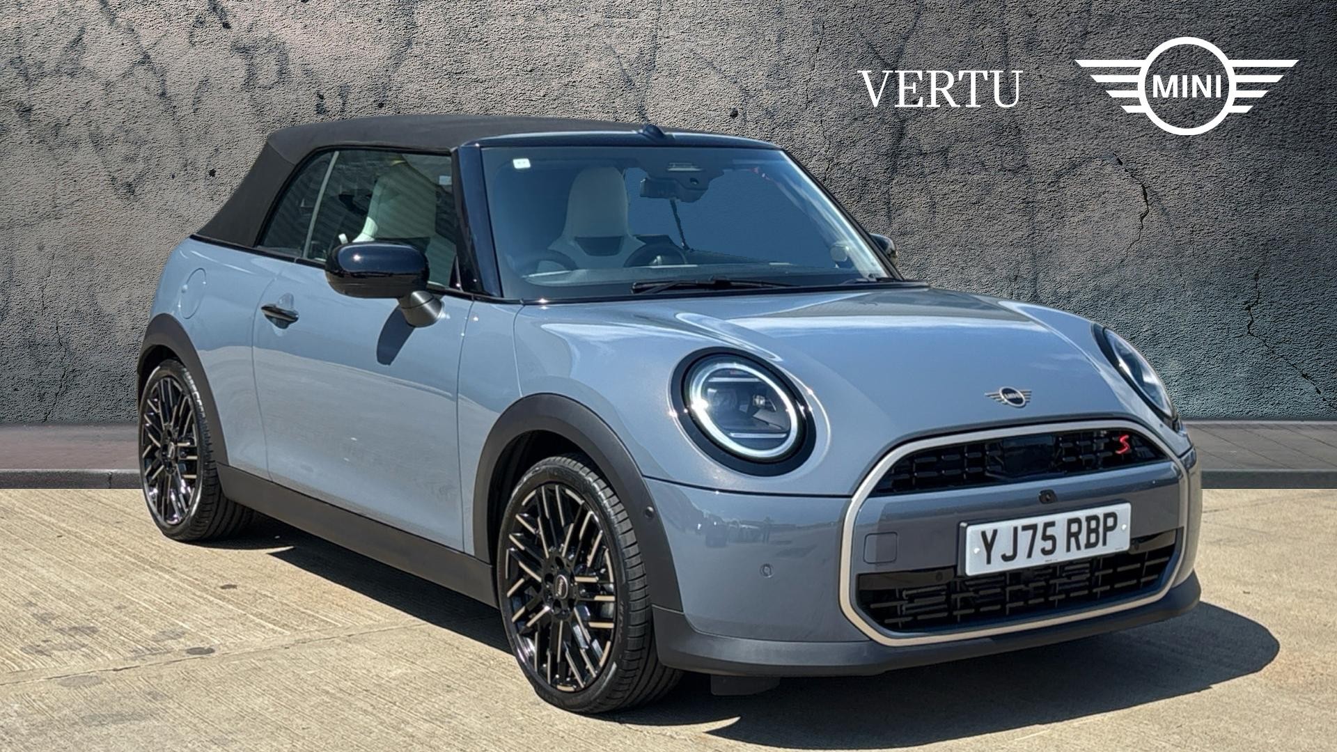 MINI Cooper listing photo