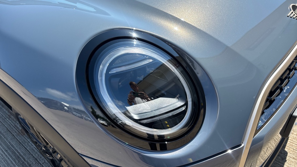 MINI Cooper 2.0 S Exclusive [Level 3] 2dr Auto Petrol Convertible - Image 23