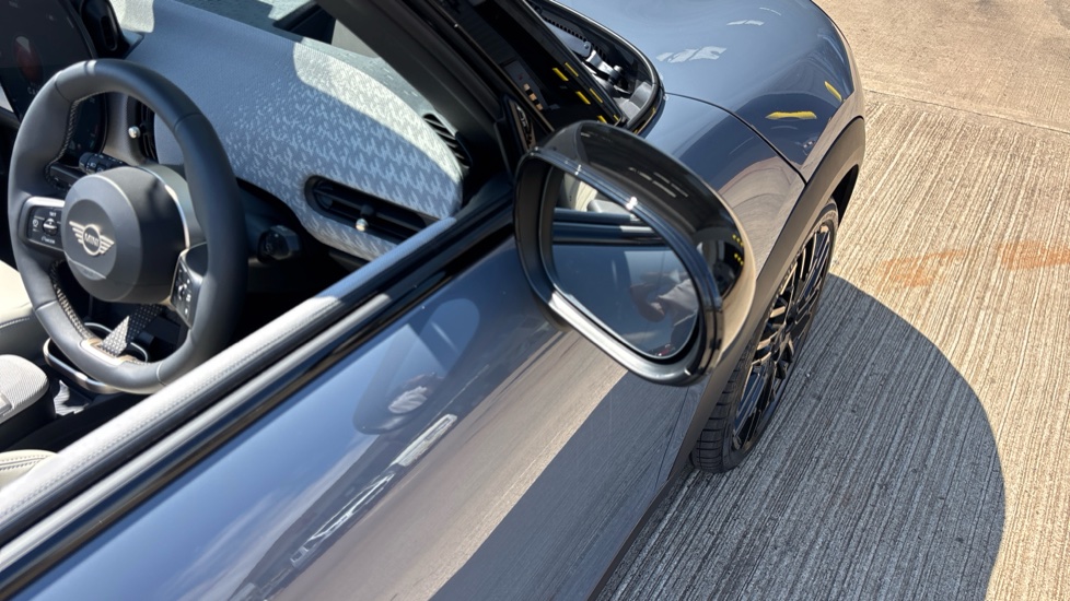 MINI Cooper 2.0 S Exclusive [Level 3] 2dr Auto Petrol Convertible - Image 34