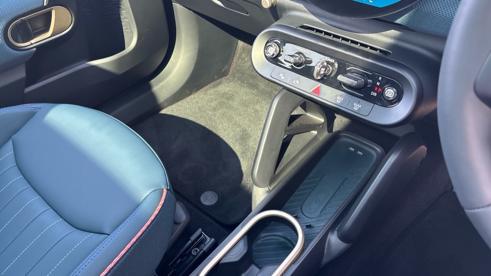 MINI Aceman 135kW E Exclusive [Level 2] 43kWh 5dr Auto Electric Hatchback - Image 10