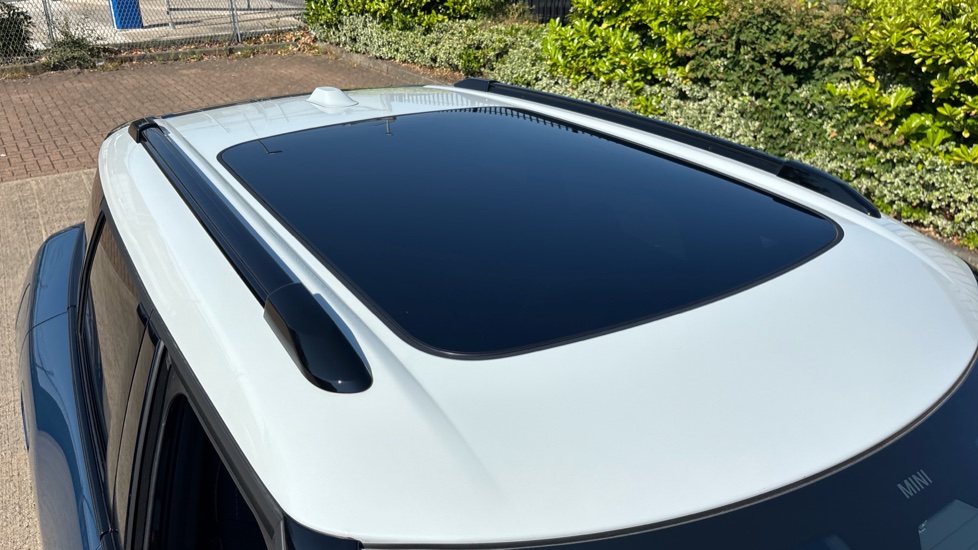 MINI Aceman 135kW E Exclusive [Level 2] 43kWh 5dr Auto Electric Hatchback - Image 21