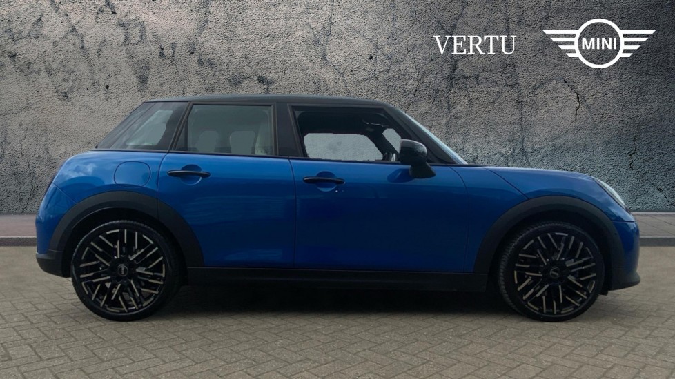 MINI Cooper 1.5 C Exclusive 5dr Auto Petrol Hatchback - Image 3