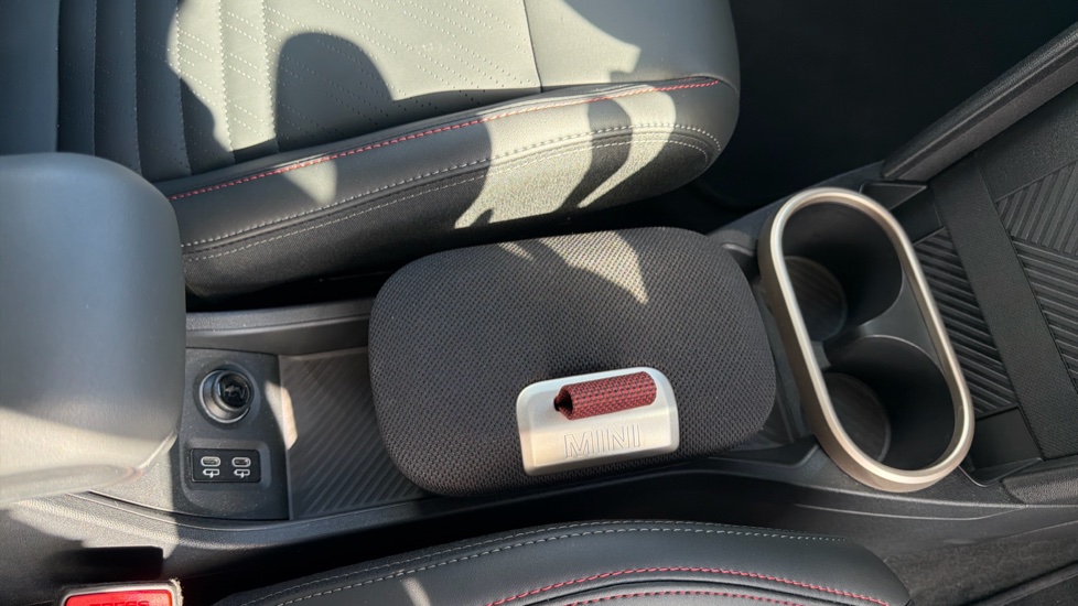 MINI Cooper 1.5 C Sport 5dr Auto Petrol Hatchback - Image 19