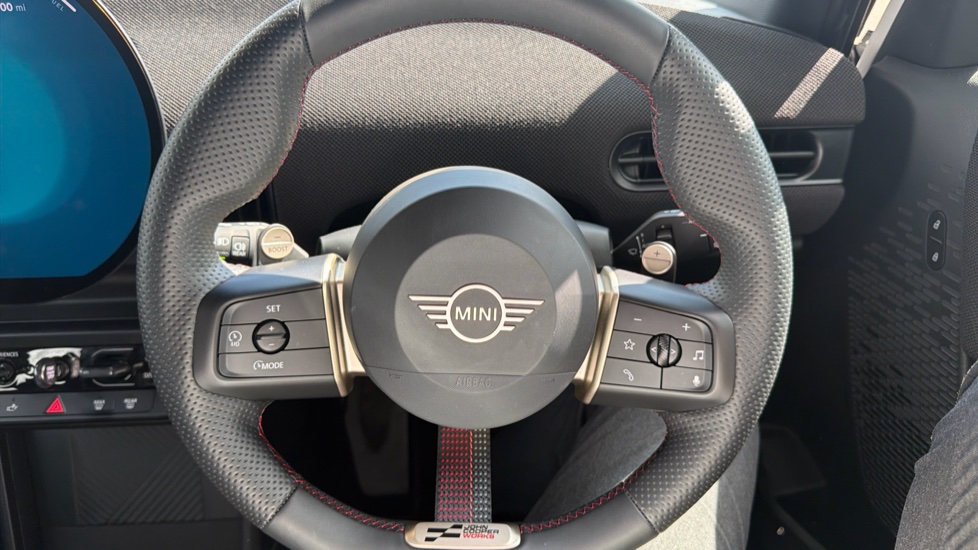MINI Cooper 1.5 C Sport 5dr Auto Petrol Hatchback - Image 42