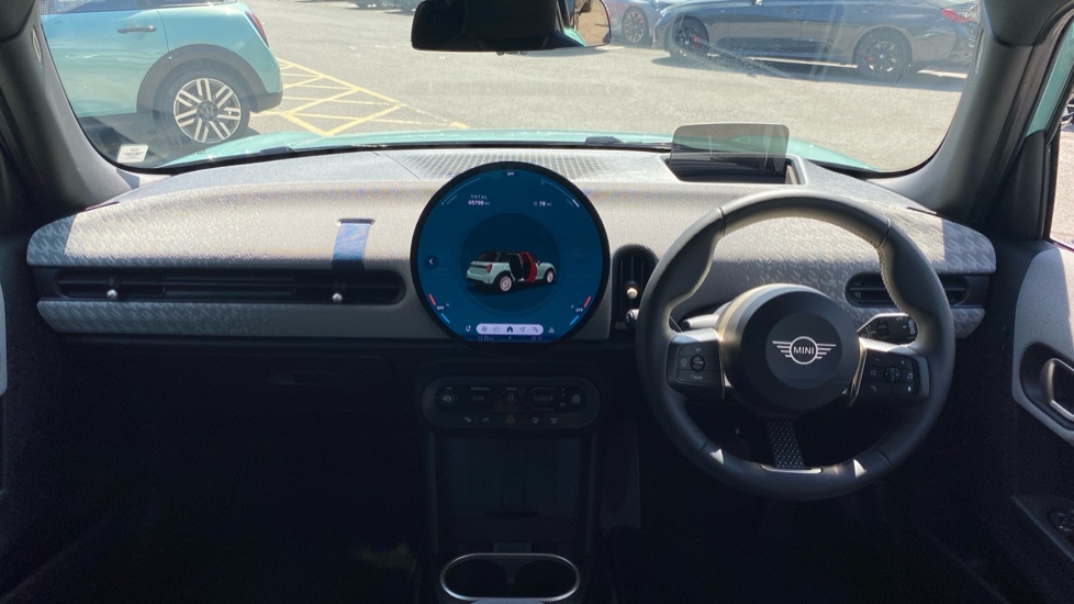 MINI Hatchback 1.5 Cooper Classic 5dr Petrol Hatchback - Image 4
