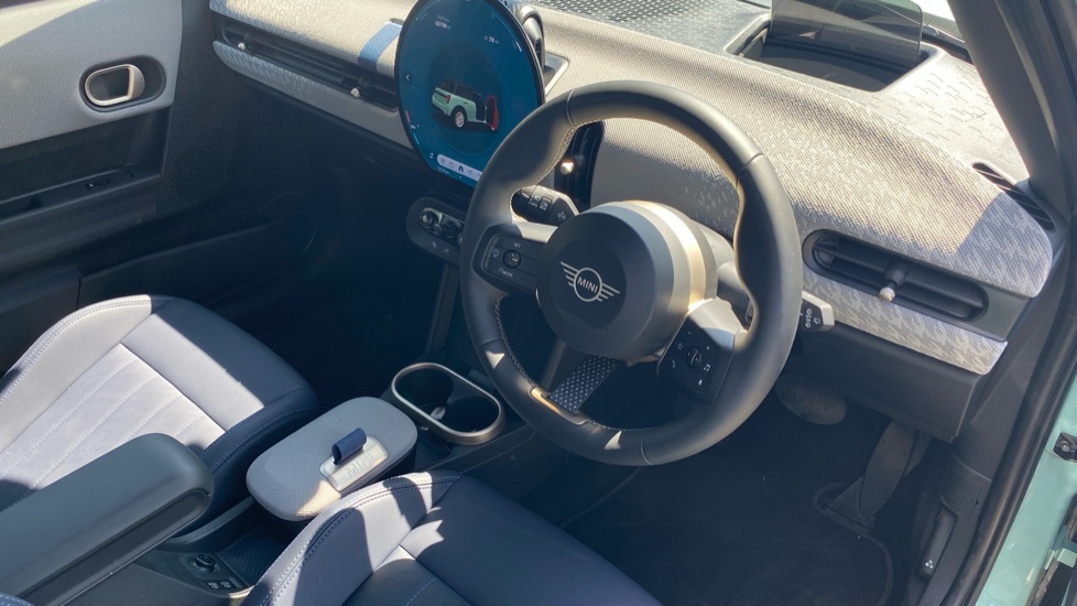 MINI Hatchback 1.5 Cooper Classic 5dr Petrol Hatchback - Image 6