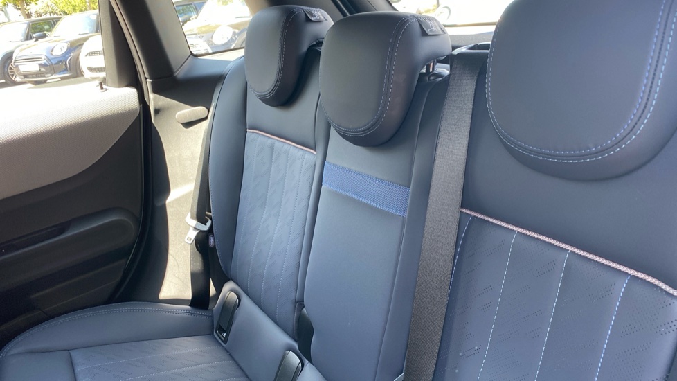 MINI Hatchback 1.5 Cooper Classic 5dr Petrol Hatchback - Image 12