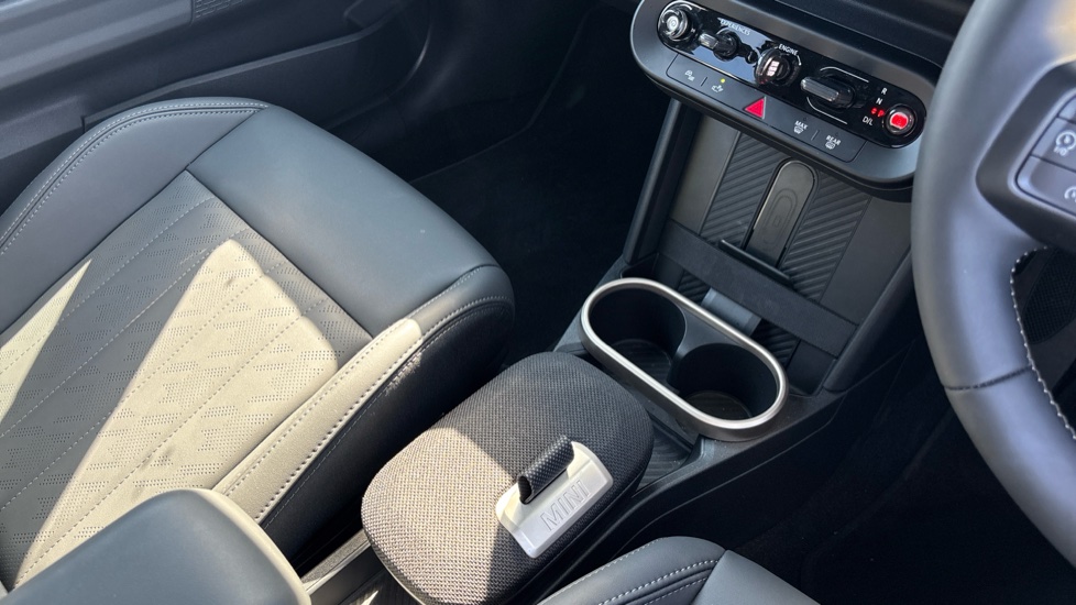 MINI Cooper 2.0 S Exclusive [Level 2] 5dr Auto Petrol Hatchback - Image 10