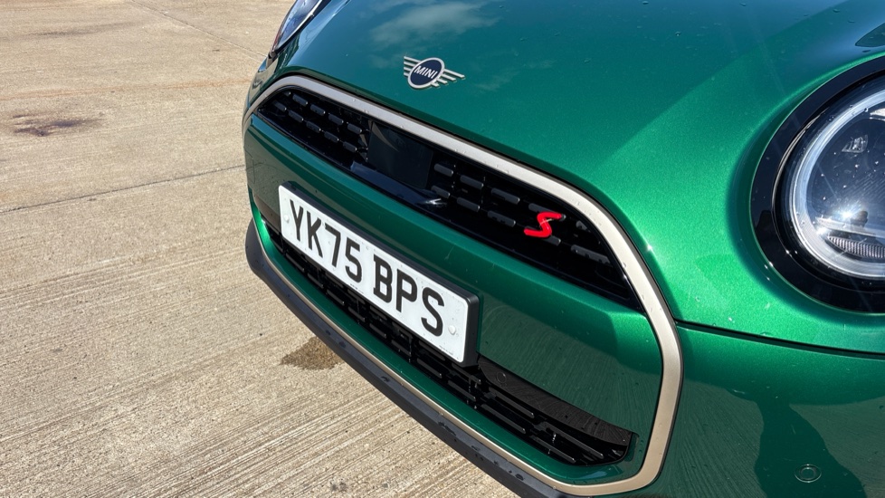 MINI Cooper 2.0 S Exclusive [Level 2] 5dr Auto Petrol Hatchback - Image 24