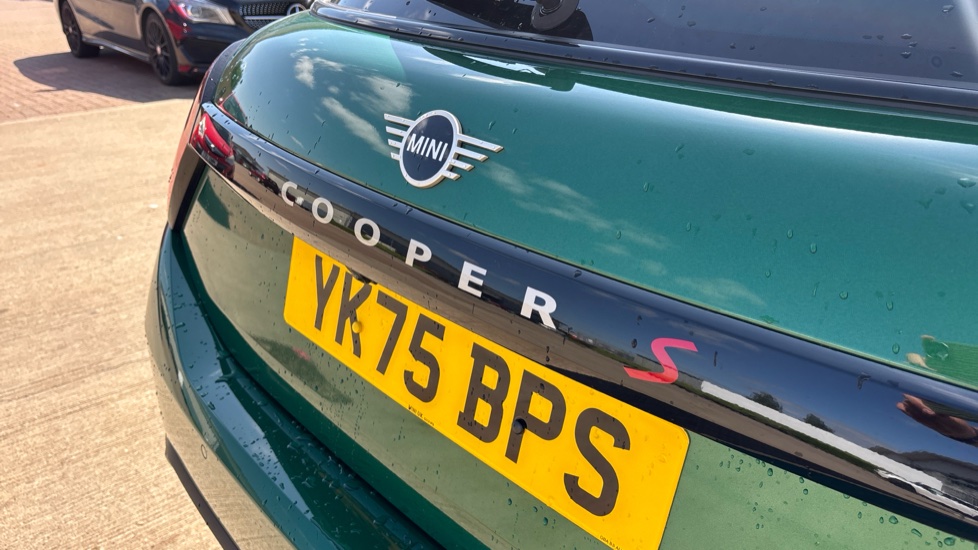 MINI Cooper 2.0 S Exclusive [Level 2] 5dr Auto Petrol Hatchback - Image 30