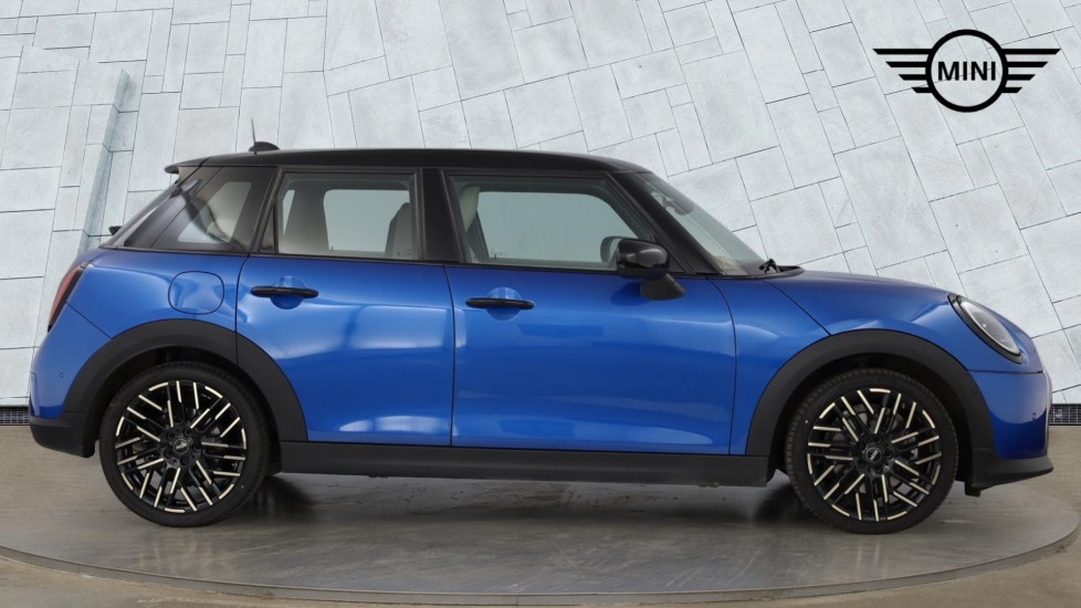MINI Cooper 1.5 C Exclusive 5dr Auto Petrol Hatchback - Image 3